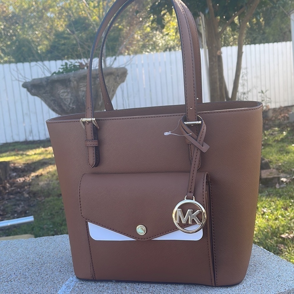 Michael Kors jet set leather tote - Picture 4 of 14